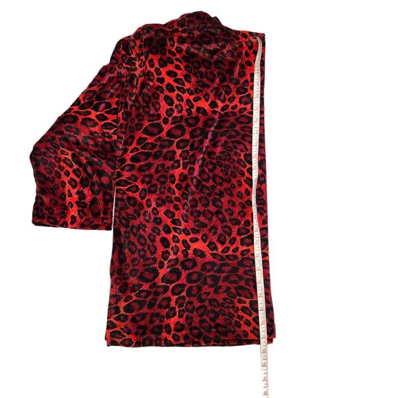 Moon Dance Red and Black Leopard Print Velour  Pullover Top Size 18 to 20, XXL - Picture 10 of 11